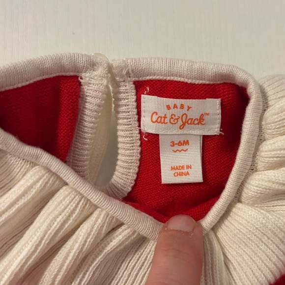 Cat & Jack Girls Christmas long sleeve knit top 3-6m - Picture 2 of 4